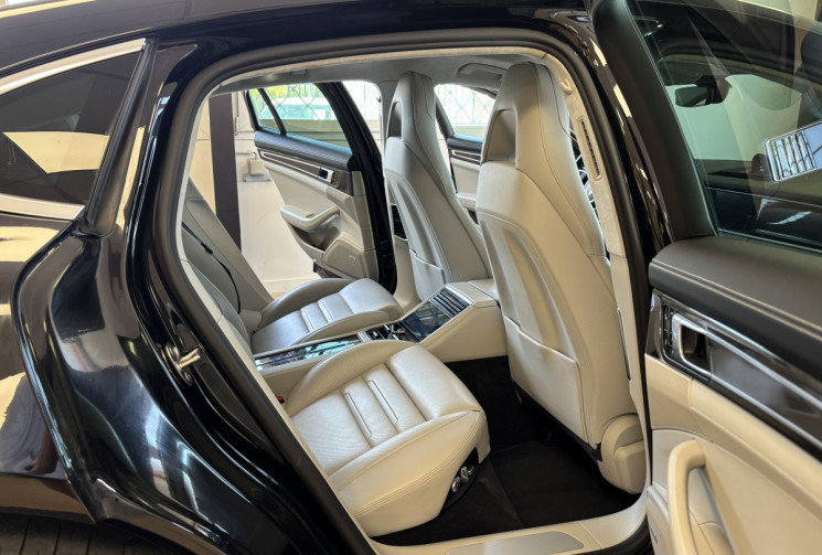 Porsche Panamera 4 E-HYBRID 2.9 DFI V6 24V 462 PLUG IN HYBRID PDK8 / PACK CHRONO