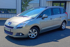 Peugeot 5008  STYLE 7 places 1,6 hdi 115ch + Attelage