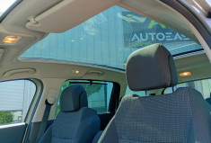 Peugeot 5008  STYLE 7 places 1,6 hdi 115ch + Attelage