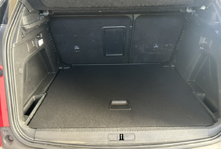Peugeot 3008 Gt Line bva8 1.5l blue Hdi 