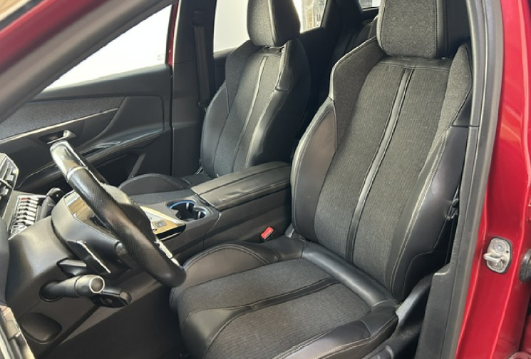 Peugeot 3008 Gt Line bva8 1.5l blue Hdi 
