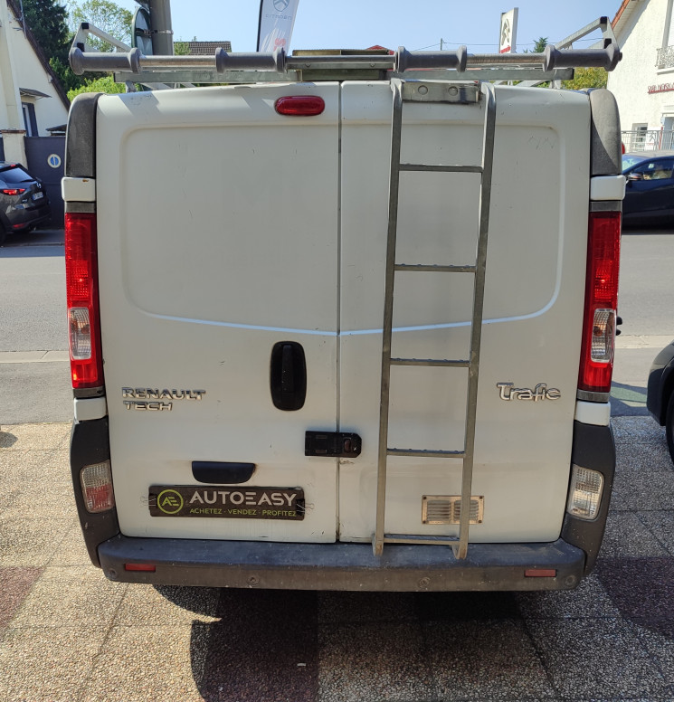 Renault Trafic II / Phase 2 L1H1 1200kg 2.0 dCi 90 cv