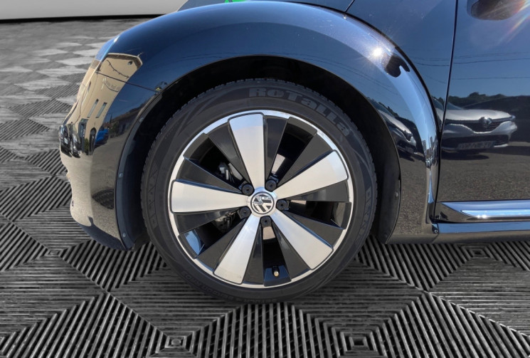 Volkswagen Coccinelle 1.6 TDI / 105 CH / FENDER
