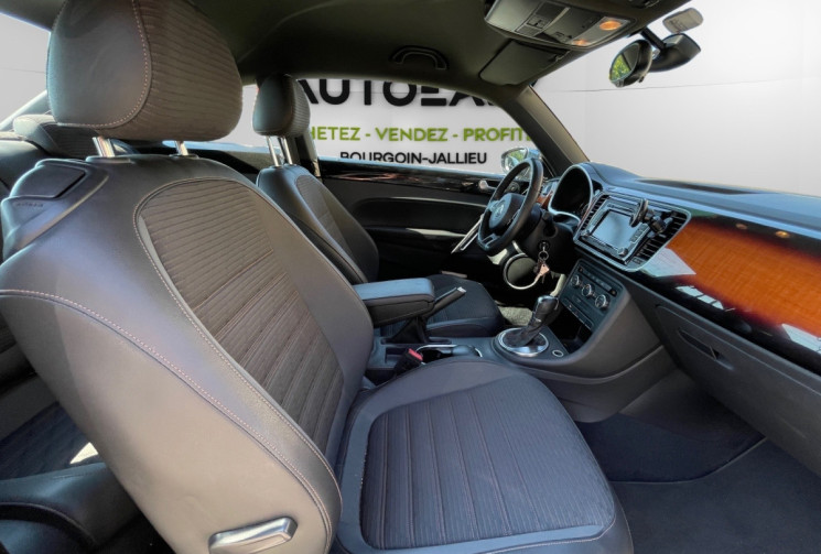 Volkswagen Coccinelle 1.6 TDI / 105 CH / FENDER