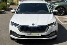 Skoda Octavia Combi 2.0 TDI 150 ch Style DSG7 / Attelage elec / 1ière main / Clim 3 zone