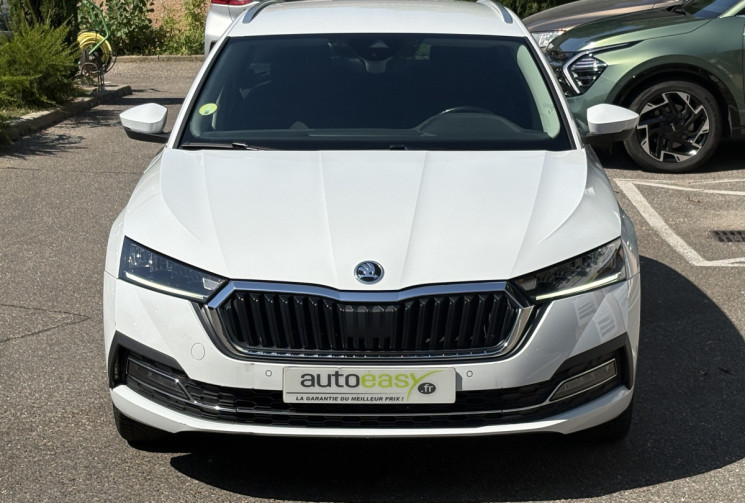 Skoda Octavia Combi 2.0 TDI 150 ch Style DSG7 / Attelage elec / 1ière main / Clim 3 zone