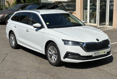 Skoda Octavia Combi 2.0 TDI 150 ch Style DSG7 / Attelage elec / 1ière main / Clim 3 zone