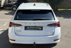 Skoda Octavia Combi 2.0 TDI 150 ch Style DSG7 / Attelage elec / 1ière main / Clim 3 zone