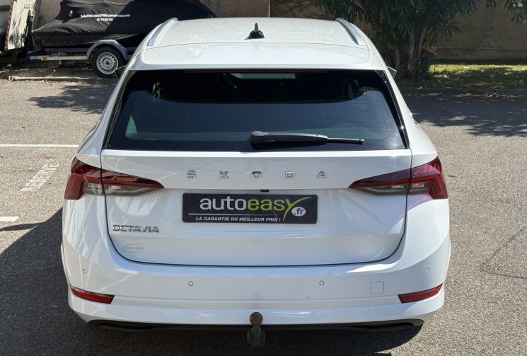 Skoda Octavia Combi 2.0 TDI 150 ch Style DSG7 / Attelage elec / 1ière main / Clim 3 zone