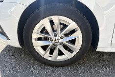 Skoda Octavia Combi 2.0 TDI 150 ch Style DSG7 / Attelage elec / 1ière main / Clim 3 zone