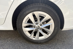 Skoda Octavia Combi 2.0 TDI 150 ch Style DSG7 / Attelage elec / 1ière main / Clim 3 zone
