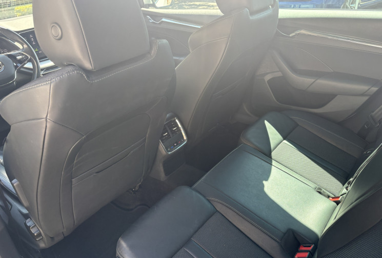 Skoda Octavia Combi 2.0 TDI 150 ch Style DSG7 / Attelage elec / 1ière main / Clim 3 zone