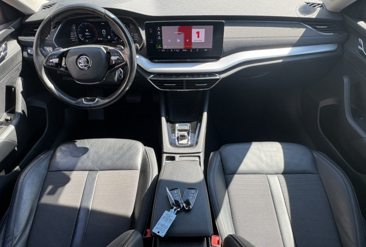 Skoda Octavia Combi 2.0 TDI 150 ch Style DSG7 / Attelage elec / 1ière main / Clim 3 zone