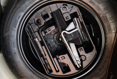Citroën C3 III 1.2 PureTech 110 SHINE EAT6 - DISTRI OK  -  REVISEE 