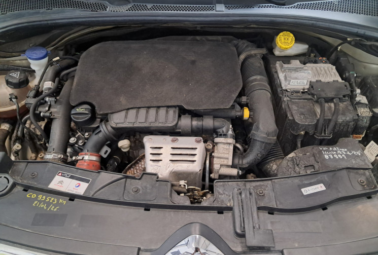 Citroën C3 III 1.2 PureTech 110 SHINE EAT6 - DISTRI OK  -  REVISEE 
