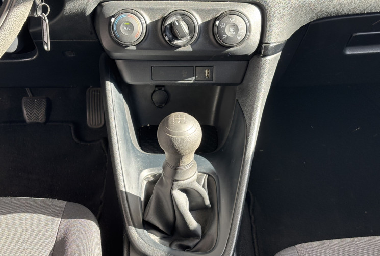 Toyota Yaris 1.0 VVT-I 70 DYNAMIC (faible kilométrage)