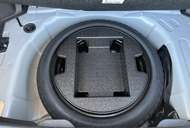 Toyota Yaris 1.0 VVT-I 70 DYNAMIC (faible kilométrage)