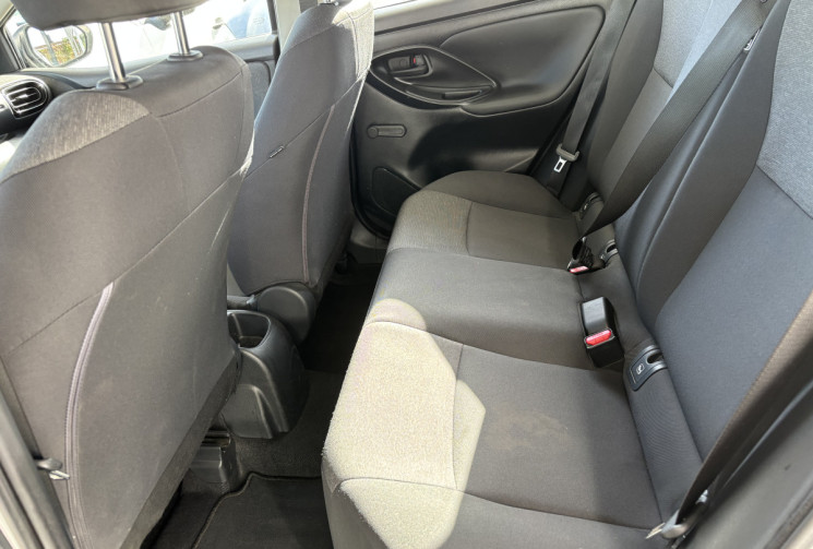Toyota Yaris 1.0 VVT-I 70 DYNAMIC (faible kilométrage)