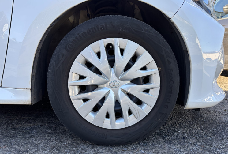 Toyota Yaris 1.0 VVT-I 70 DYNAMIC (faible kilométrage)
