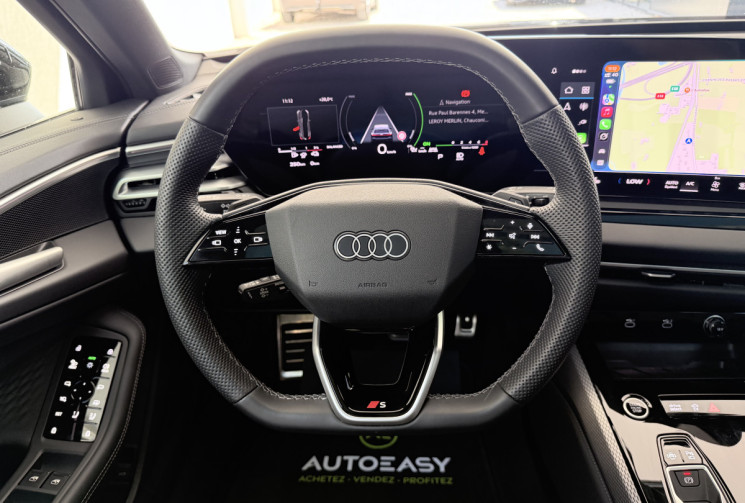 Audi A5 Avant 2.0 e-hybrid 367 S-Line Quattro S-tronic 7 * Française / Toit pano / en Stock / 