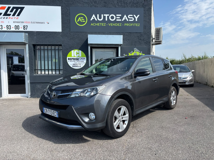 Toyota RAV4 lounge D4D 124 CV / EXCELLENT ÉTAT / SUIVI OK / BLUETOOH / GPS