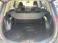 Toyota RAV4 lounge D4D 124 CV / EXCELLENT ÉTAT / SUIVI OK / BLUETOOH / GPS