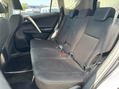 Toyota RAV4 lounge D4D 124 CV / EXCELLENT ÉTAT / SUIVI OK / BLUETOOH / GPS