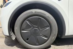 Tesla Model Y Propulsion standard / ETAT NEUF / LOA possible prix HT 