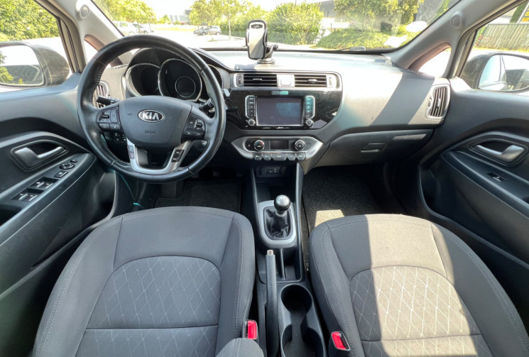 Kia RIO  1.2 84 ch UEFA EURO 2016 / 1ère Main