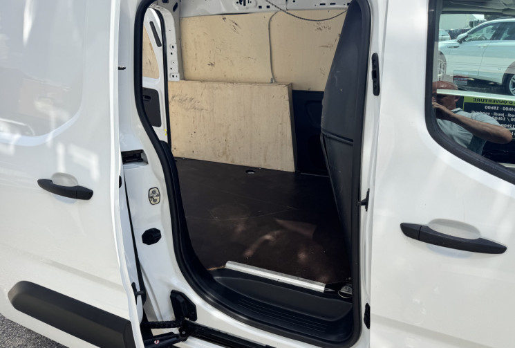 Peugeot Partner 650 KG BLUEHDI 100 S&S BVM6 ASPHALT