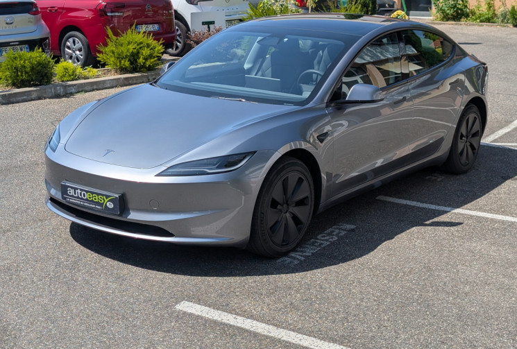 Tesla Model 3 Standard RWD 275 Ch