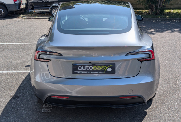 Tesla Model 3 Standard RWD 275 Ch