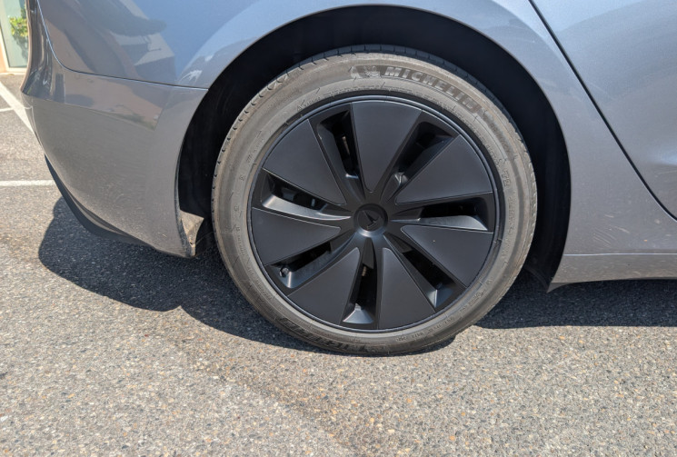 Tesla Model 3 Standard RWD 275 Ch