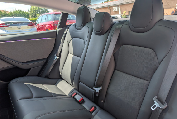 Tesla Model 3 Standard RWD 275 Ch