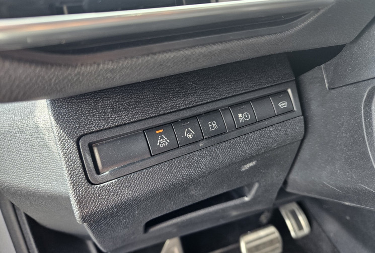 Peugeot 3008 II HYBRID4 300 EAT8 GT 4X4