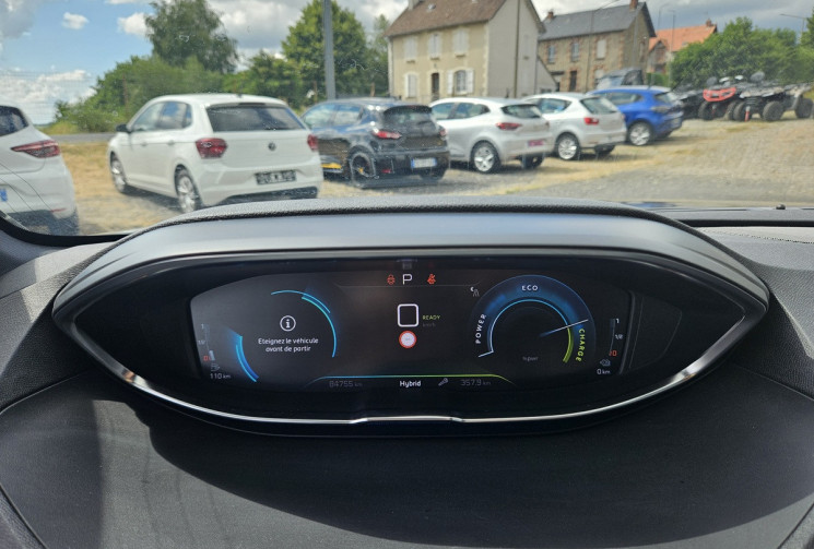Peugeot 3008 II HYBRID4 300 EAT8 GT 4X4