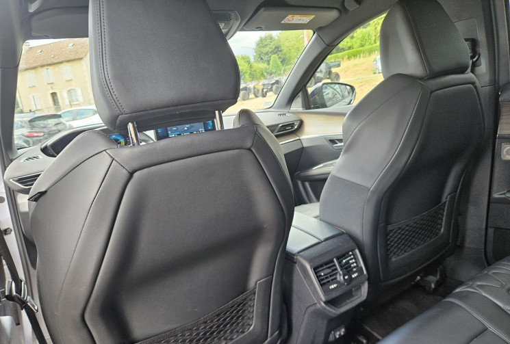 Peugeot 3008 II HYBRID4 300 EAT8 GT 4X4