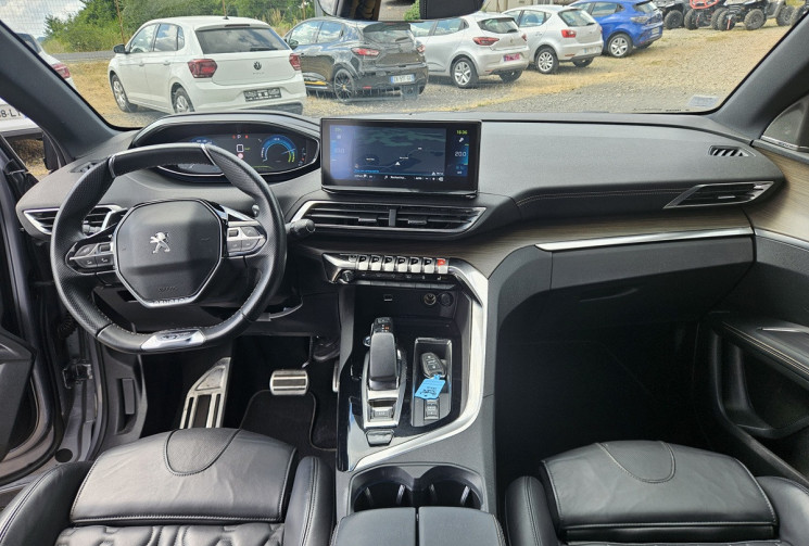 Peugeot 3008 II HYBRID4 300 EAT8 GT 4X4