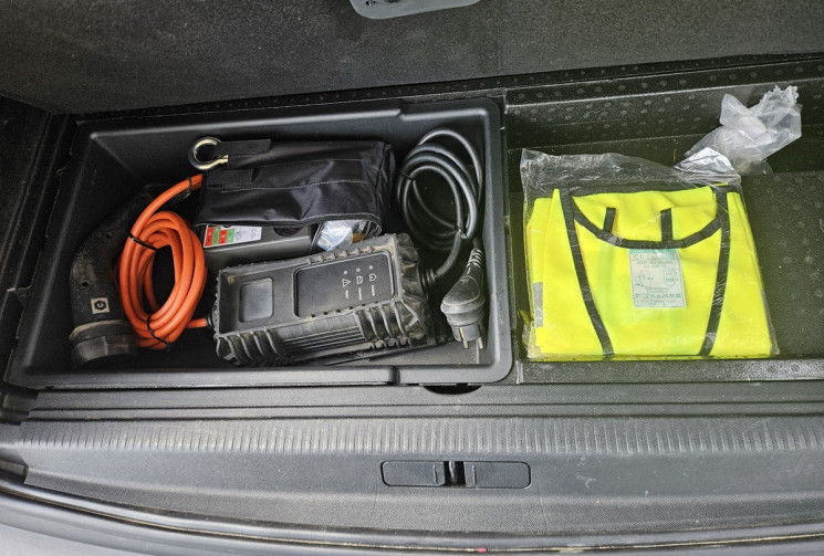 Peugeot 3008 II HYBRID4 300 EAT8 GT 4X4