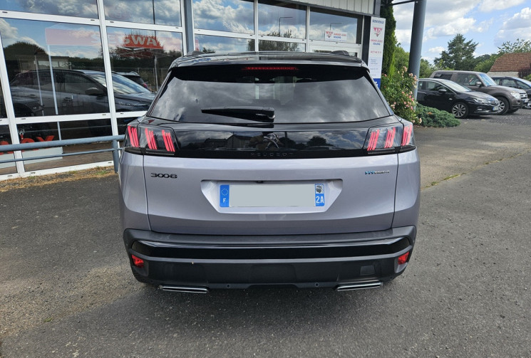 Peugeot 3008 II HYBRID4 300 EAT8 GT 4X4