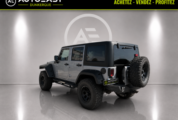 Jeep WRANGLER UNLIMITED 3,6 V6 SAHARA 284ch *Moteur PENTASTAR