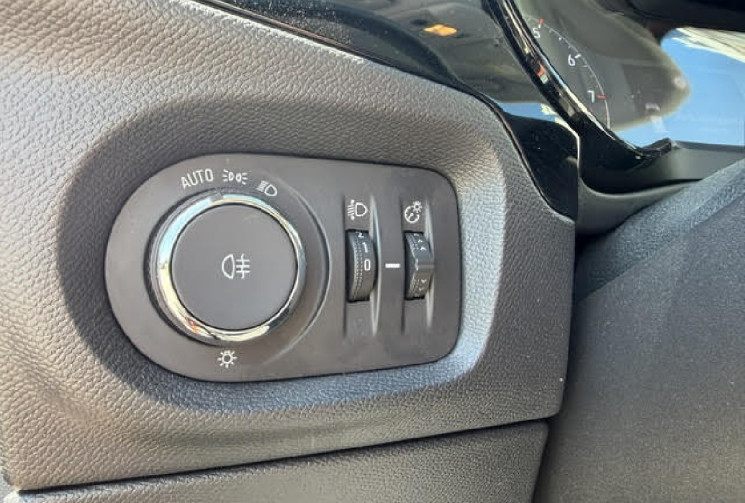 Opel Corsa Corsa 1,2 75ch Edition *CarPlay
