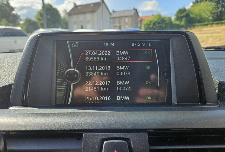 BMW Série 1 (F20) PH1 116D 2.0 115 LOUNGE BVA
