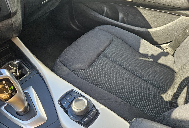 BMW Série 1 (F20) PH1 116D 2.0 115 LOUNGE BVA