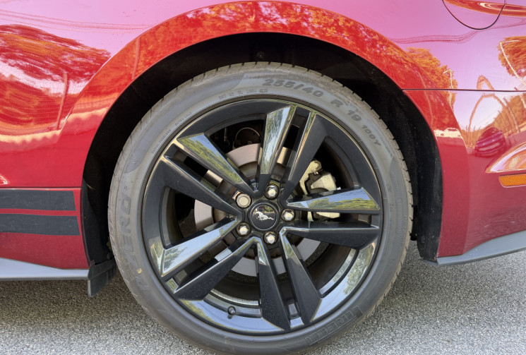 Ford MUSTANG FASTBACK 2.3 TI ECOBOOST 317 / Echappement BORLA / Android Auto / FULL Entretien