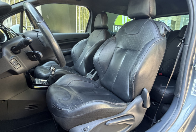 Citroën DS3 1.6 VTi 120 Chic / Cuir / Sièges Chauffants / Clim Auto / Garantie 6 Mois