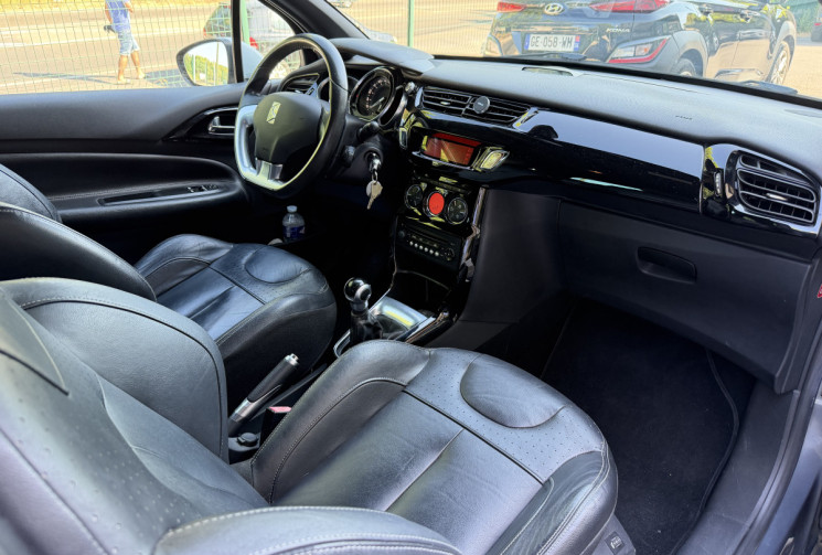 Citroën DS3 1.6 VTi 120 CHIC * CUIR * SIEGES CHAUFFANTS * CLIM AUTO * GARANTIE