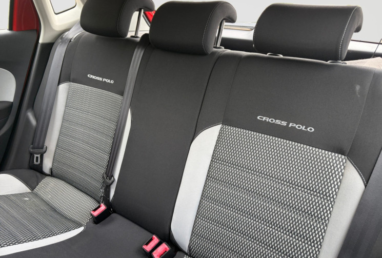 Volkswagen Polo CROSS POLO 1.6 TDI DSG7 90CH