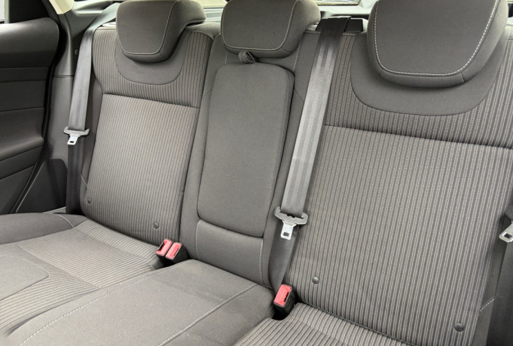 Ford Focus III HATCHBACK 1.6 TDCI S&S 115CH