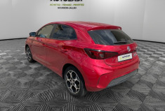 MG MG3 1.5 HYBRID / 195 CH / LUXURY 